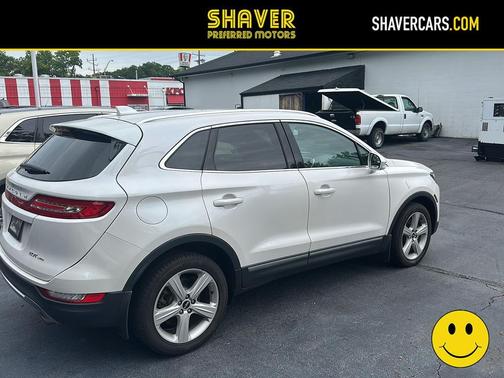 White Platinum Metallic Tri-Coat 2017 Lincoln MKC Premiere