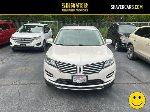 White Platinum Metallic Tri-Coat 2017 Lincoln MKC Premiere