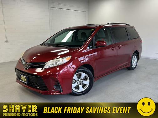 2018 Toyota Sienna LE