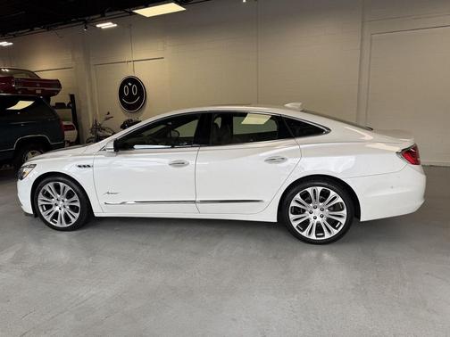 2019 Buick LaCrosse Avenir