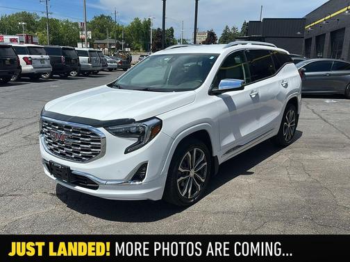 Summit White 2018 GMC Terrain Denali