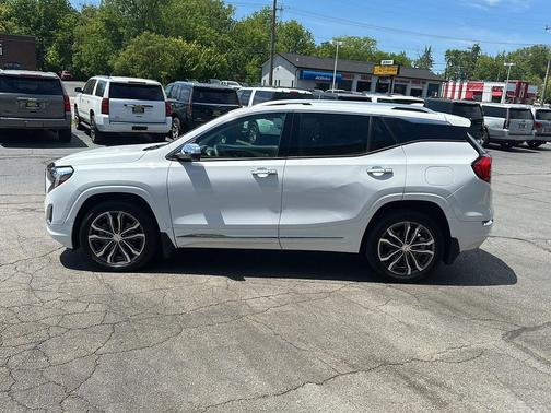 Summit White 2018 GMC Terrain Denali