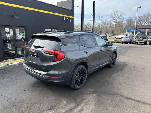 2020 GMC Terrain SLE