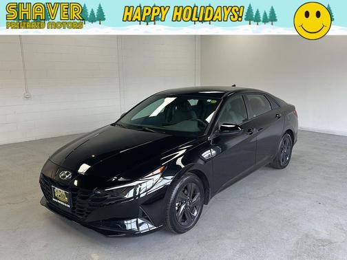 2022 Hyundai ELANTRA SEL