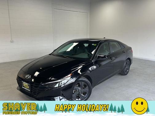 2022 Hyundai ELANTRA SEL