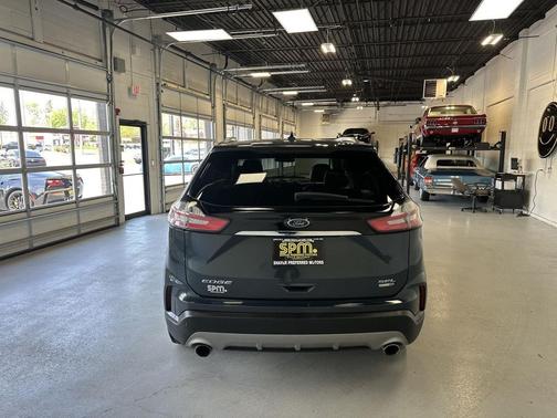 Baltic Sea Green Metallic 2019 Ford Edge SEL
