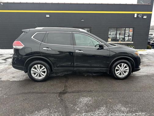 2015 Nissan Rogue SV