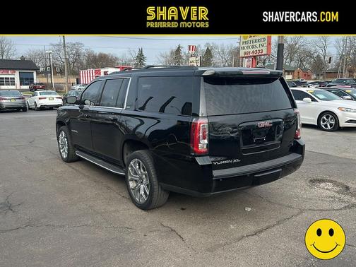 2017 GMC Yukon XL SLT