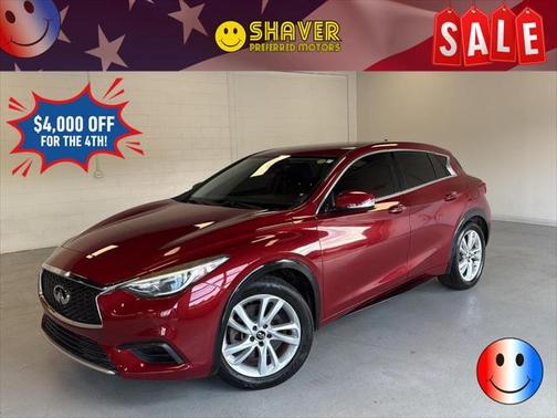 2017 INFINITI QX30 Luxury