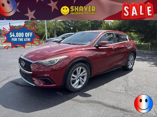 2017 INFINITI QX30 Luxury