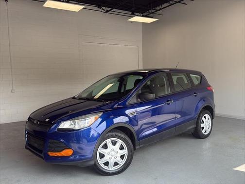2016 Ford Escape S