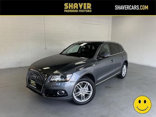 Daytona Gray Pearl Effect 2017 Audi Q5 2.0T Premium Plus