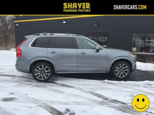 2019 Volvo XC90 T6 Momentum
