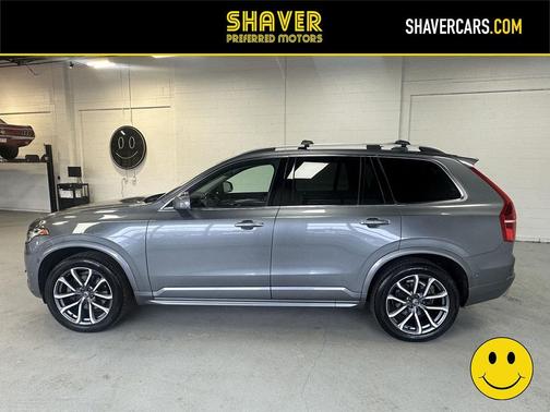 2019 Volvo XC90 T6 Momentum