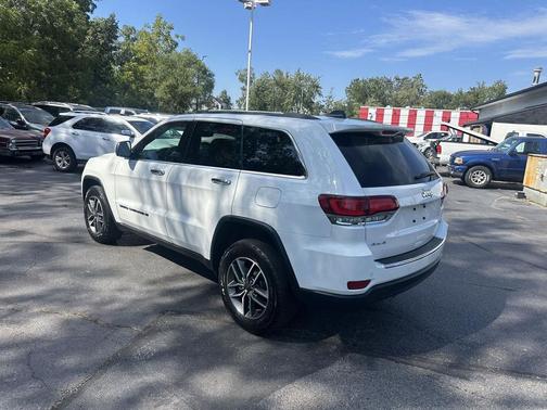 Bright White Clearcoat 2022 Jeep Grand Cherokee Limited