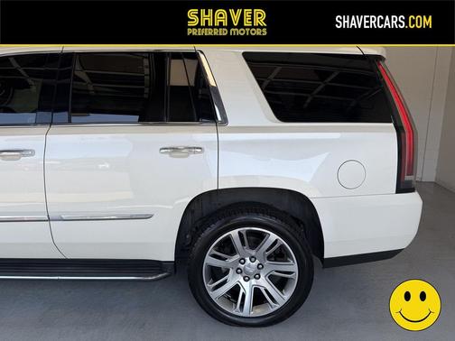 White Diamond Tricoat 2015 Cadillac Escalade Luxury