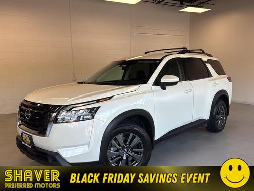 2022 Nissan Pathfinder SV 4WD