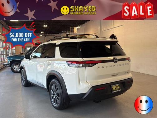 2022 Nissan Pathfinder SV 4WD