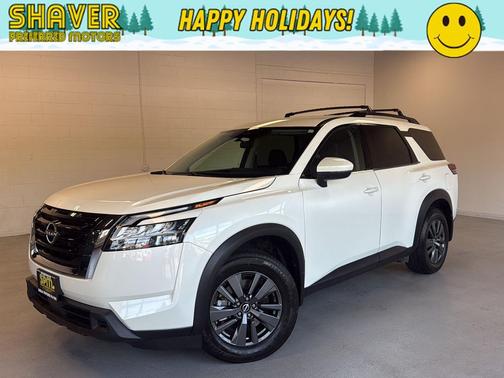 2022 Nissan Pathfinder SV 4WD