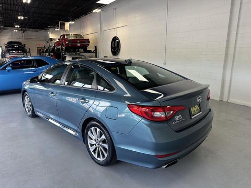 Nouveau Blue 2015 Hyundai SONATA Sport
