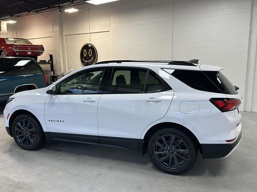 2022 Chevrolet Equinox AWD RS