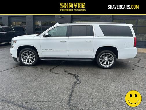 Summit White 2019 Chevrolet Suburban LT