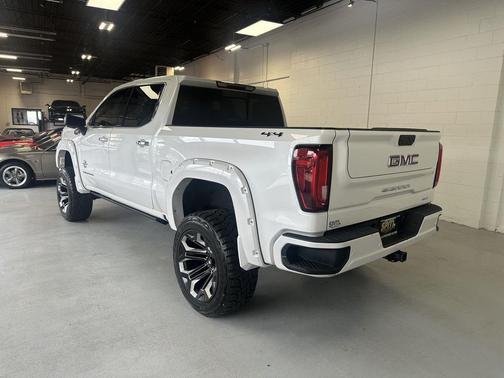 White Frost Tricoat 2020 GMC Sierra 1500 SLT
