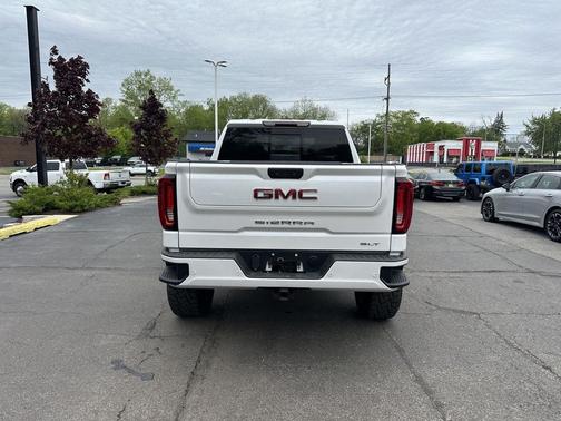 White Frost Tricoat 2020 GMC Sierra 1500 SLT