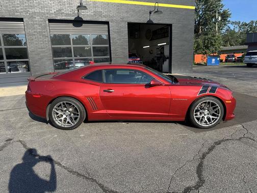Red Rock Metallic 2015 Chevrolet Camaro 2SS