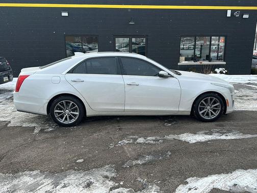 2018 Cadillac CTS 2.0L Turbo Luxury