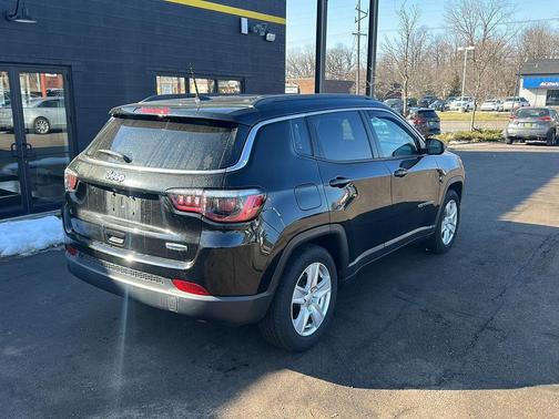 2022 Jeep Compass Latitude