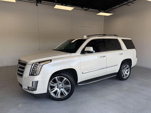 2015 Cadillac Escalade Luxury