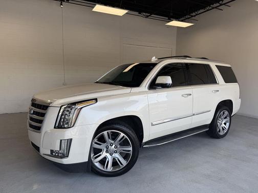 2015 Cadillac Escalade Luxury