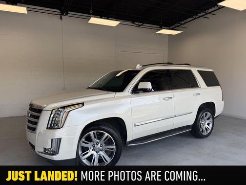 2015 Cadillac Escalade Luxury