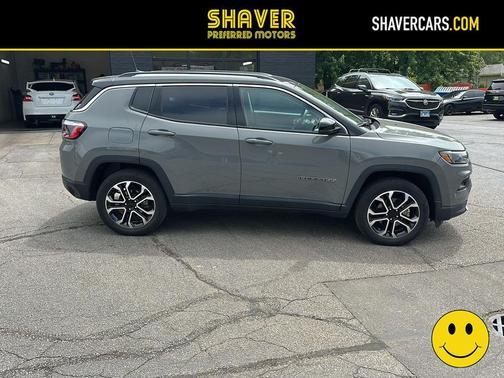 Sting-Gray Clearcoat 2022 Jeep Compass Limited