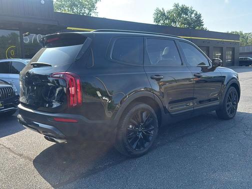 Ebony Black 2020 Kia Telluride SX