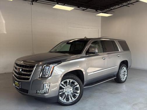 2018 Cadillac Escalade Premium Luxury