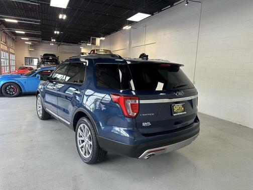 Blue Jeans Metallic 2017 Ford Explorer Limited