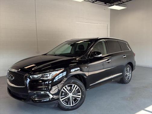 2017 INFINITI QX60 Base
