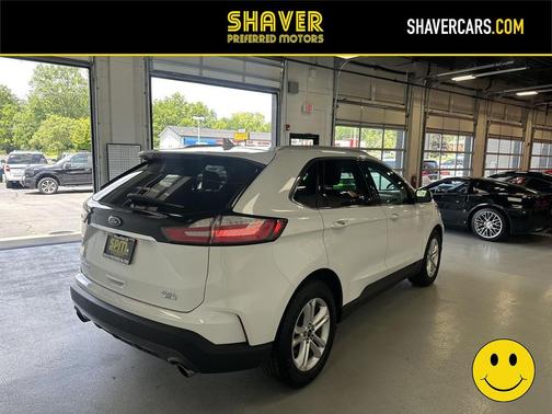 Oxford White 2020 Ford Edge SEL
