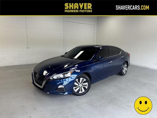 Deep Blue Pearl 2020 Nissan Altima S FWD