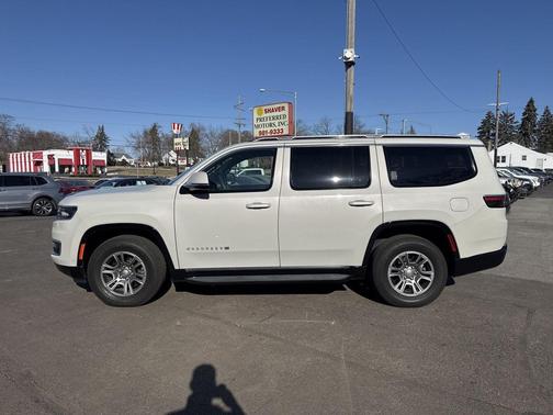 2022 Jeep Wagoneer Series II 4x4