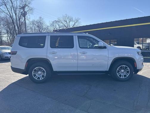 2022 Jeep Wagoneer Series II 4x4