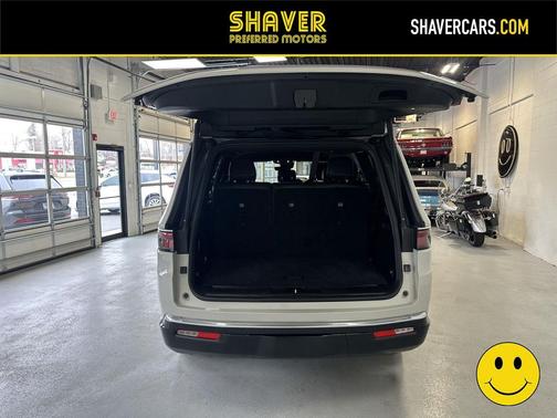 2022 Jeep Wagoneer Series II 4x4