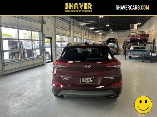 Ruby Wine 2016 Hyundai TUCSON Limited
