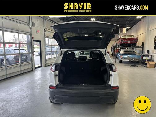 Bright White Clearcoat 2021 Jeep Cherokee Latitude Plus