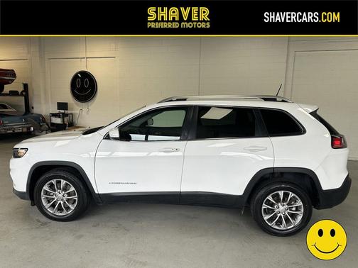 Bright White Clearcoat 2021 Jeep Cherokee Latitude Plus
