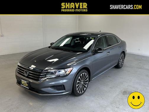 2022 Volkswagen Passat 2.0T Limited Edition