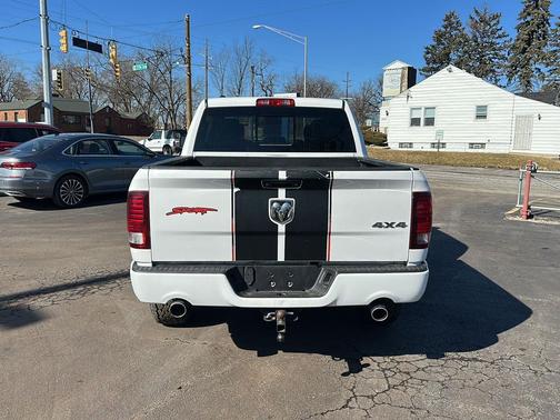 2016 RAM 1500 Sport