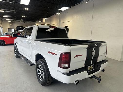 2016 RAM 1500 Sport